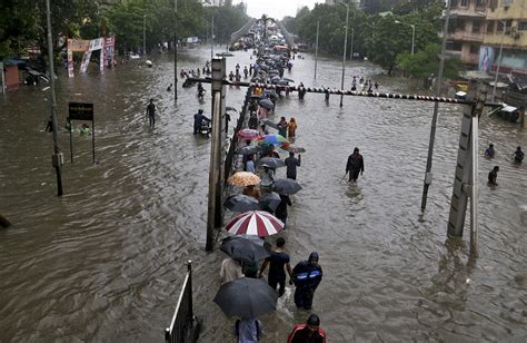 Here Are 18 Photos Of The Devastating Deadly Flooding In South Asia