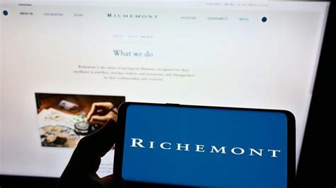 Le Géant Du Luxe Richemont Vend Sa Plateforme En Ligne Yoox Net A