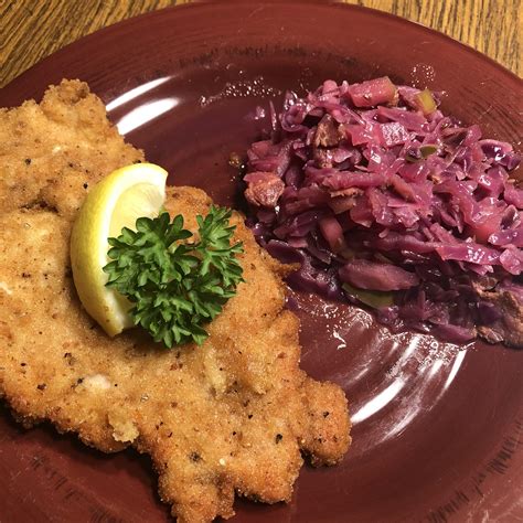 [homemade] Pork Schnitzel With Rotkraut R Food