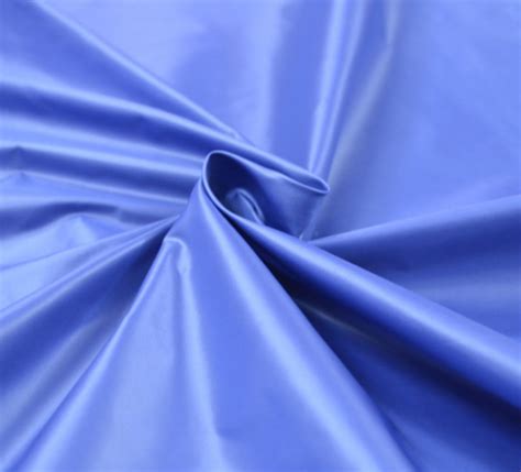 400T Plain Dyed Polyester Taffeta Fabric 30 * 30D Customized Color For ...