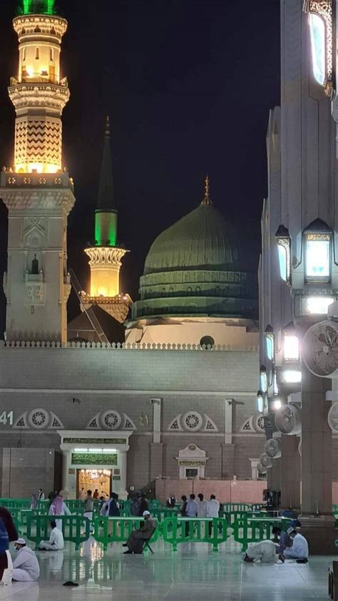 Download Madina Sharif Green Dome Entrance Wallpaper | Wallpapers.com