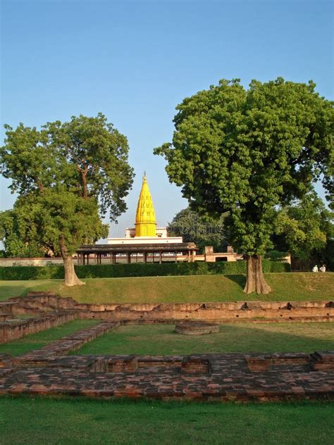 Sarnath Temple stock photo. Image of rishipattana, buddhism - 4785084