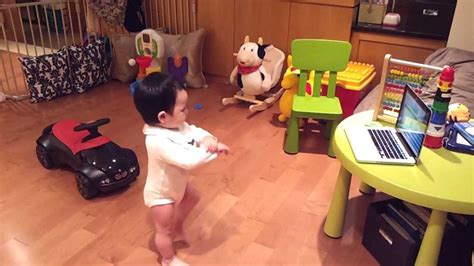 Baby Dancing To Gangnam Style Youtube