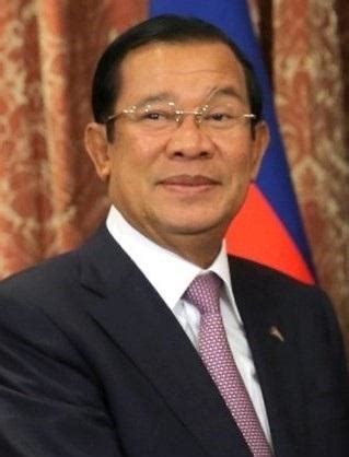 Biograf A Del Honorable Sr Samdech Techo Hun Sen Primer Ministro Del