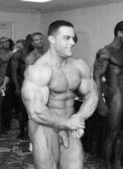 Vintage Nude Bodybuilders