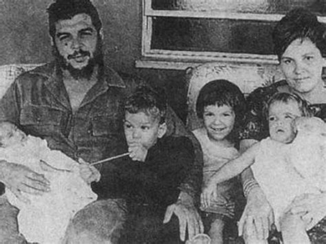 Murió Camilo Guevara March Uno De Los Hijos Del Che Guevara Tenía 60