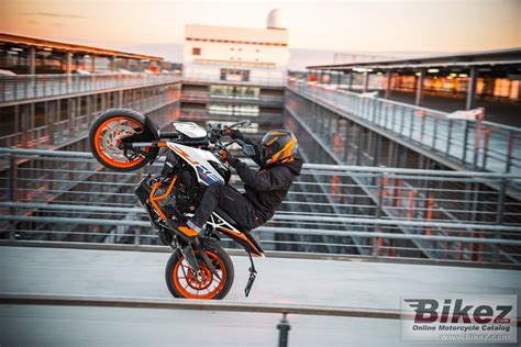 KTM 125 Duke Poster