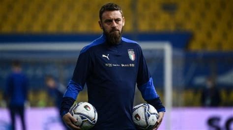 Resmi As Roma Tunjuk Daniele De Rossi Sebagai Pelatih Baru Gantikan