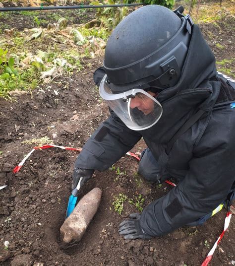 Agenda Pompierului Proiectil Descoperit N Timpul Unor Lucr Ri Agricole