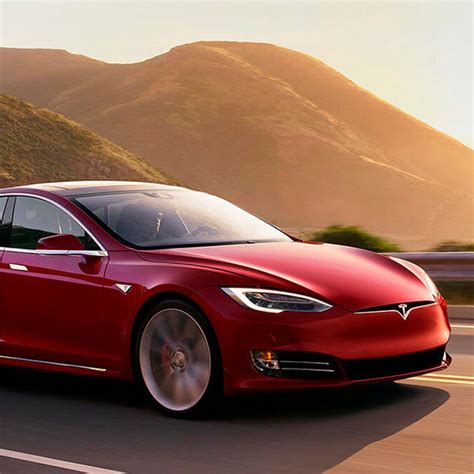 Tesla überrascht Mit Quartalsgewinn