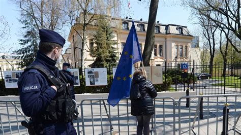 Polen Eu Kommission Beantragt Finanzstrafe Streit Ber Justizreform