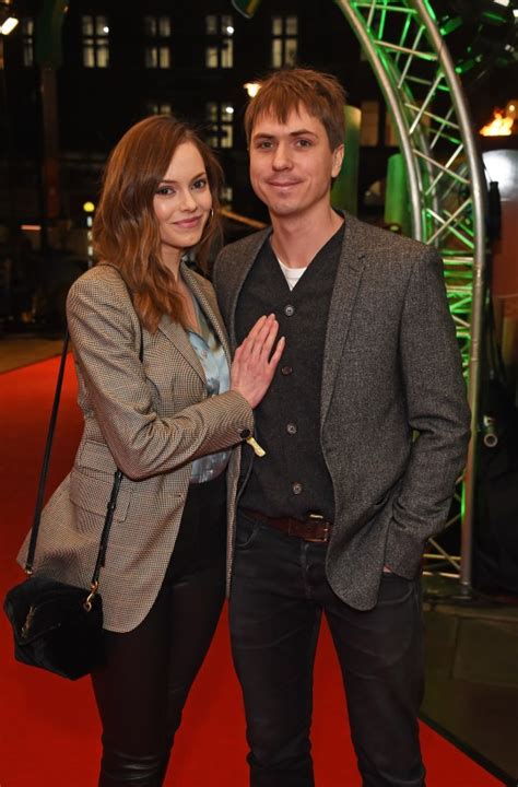 The Inbetweeners Hannah Tointon And Joe Thomas Welcome First Child