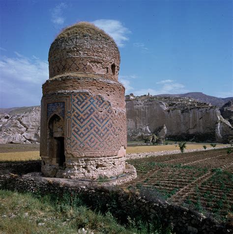 Zeynel Bey Türbesi Foto Atlas