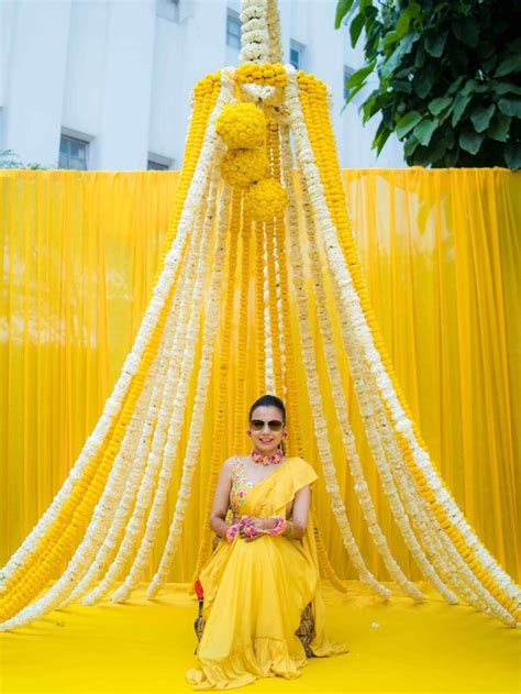 11 Modern & Traditional Haldi Ceremony Theme Ideas