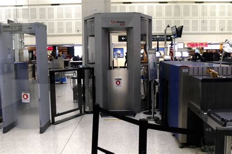 Houston Airport Terminal Still Closed After TSA Sickout | TIME