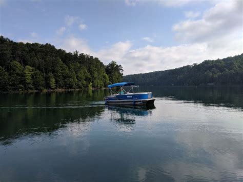 Norris Lake Boat Rentals - Mountain Lake Marina Campground