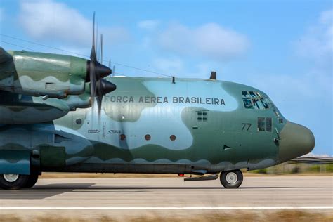 C 130 Hércules de Brasil realiza su último vuelo Aero Naves