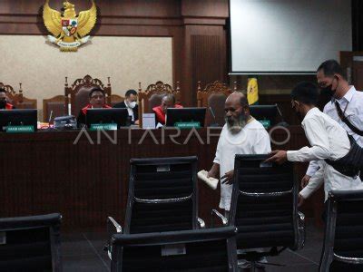 Sidang Lanjutan Lukas Enembe Antara Foto