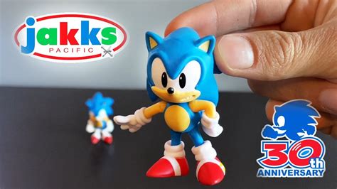 New Classic Sonic The Hedgehog Figure From Jakks Pacific 30th