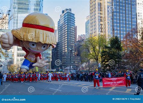 Monkey D Luffy in the Macy S Thanksgiving Day Parade 2023 Editorial ...