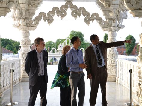 Book A Visit Neasden Temple