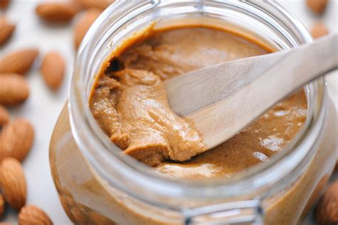 Is Almond Butter Healthy? 5 Things You Need to Know | The Healthy