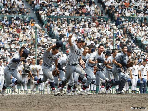 【甲子園】仙台育英、東北勢で悲願の全国制覇！ 春夏通じ初の甲子園優勝 最新ニュースまとめちゃんねる