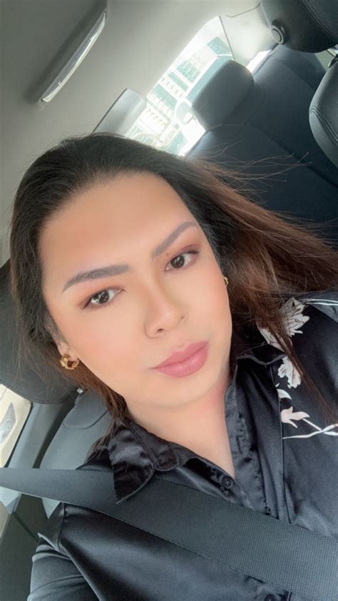 Karina Assholefucker Filipino Transsexual Escort In Dubai