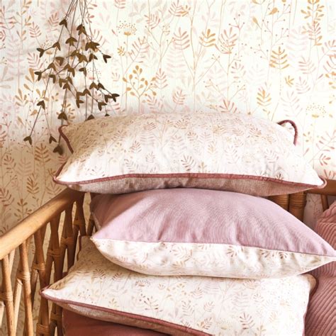 Papel Pintado Wild Garden Rosa Nude Infantdeco