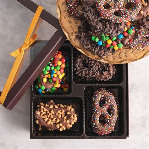 Gourmet Chocolate Covered Pretzels T Box In 2021 Gourmet Chocolate