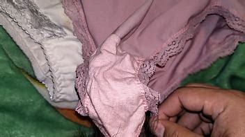 Encontré la bolsa de calzones usados de mi amiga XVIDEOS