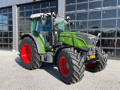 Fendt 211s Vario Profi Met RTK GPS Traktor G J Jansen