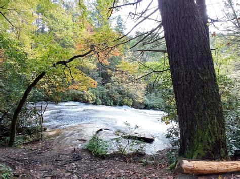 DuPont State Forest Waterfalls Hike - Wander the Western Carolinas