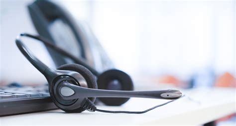 6 Key Benefits Of Call Center Outsourcing For Your Business