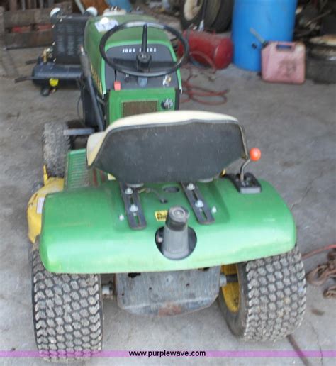 John Deere Lawn Mower In Moundridge Ks Item G Sold Purple Wave