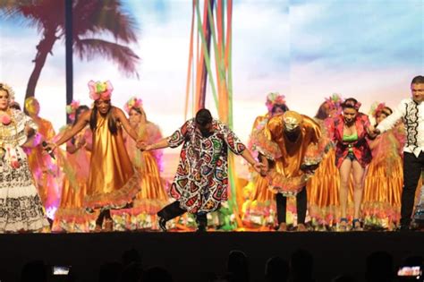 Folklore Espectacular Danzas Panam Compa A Nacional De