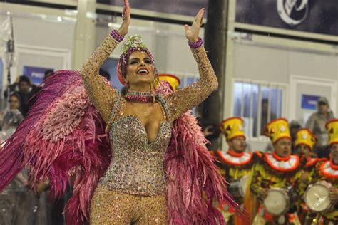 Photos Wild Colorful Exotic Carnival In Brazil Entertainment