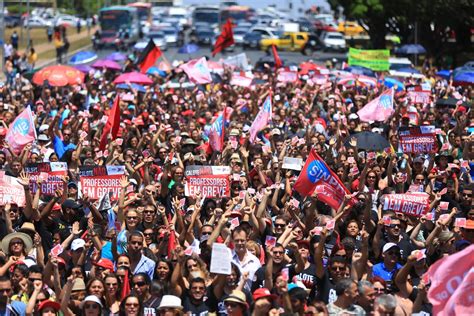 Servidores Far O Greve Contra Reforma Administrativa Em De Agosto