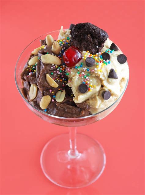 Ice Cream Sundaes Vegan Erdnussbutter Dessert Brownie Eisbecher