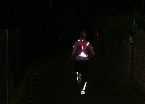 5 Safety Tips For Running In The Dark Thoughts And Pavement