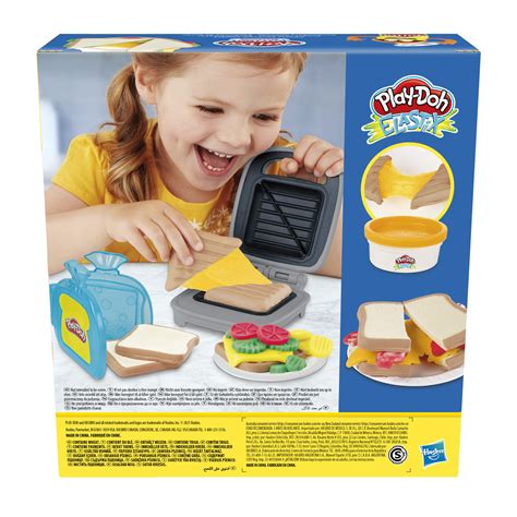 Play Doh Kitchen Creations Cheesy Sandwich Playset Includes 12 Ounces