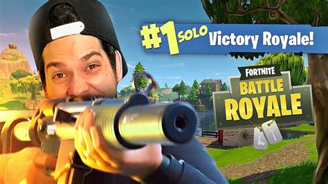 Fortnite N O Acredito Ganhei Minha Primeira Partida Solo Youtube