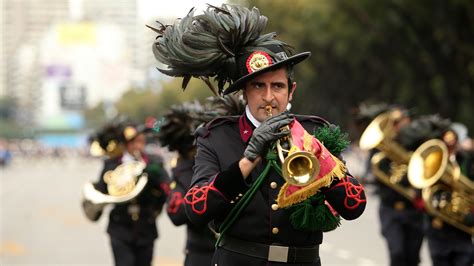 Las Mejores Fotos Del Desfile Por El Bicentenario De La