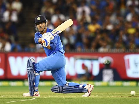 Ms Dhoni Is Still Worlds Best Odi Finisher Ian Chappell