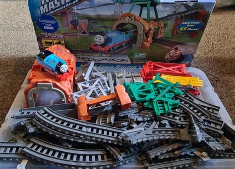 Fisher Price Thomas Friends Trackmaster In Track Builder Set