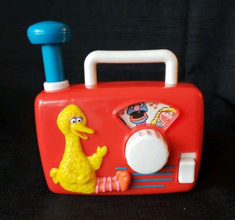 Vintage Illco Sesame Street Big Bird Wind Up Carry Along Radioplays