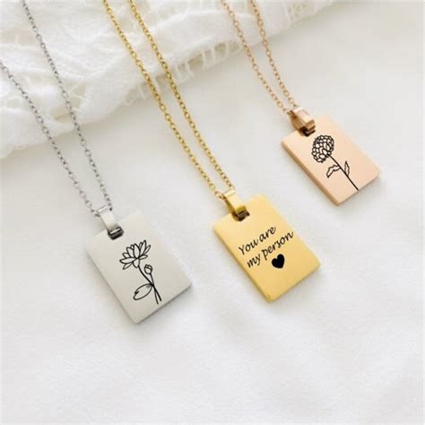 Engraved Pendant Personalized Necklace Engraved Pendant Necklace ...