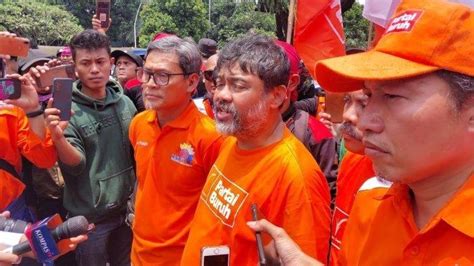 7 Tuntutan Partai Buruh Di Hari Buruh Atau Aksi May Day Tribun Sulbar