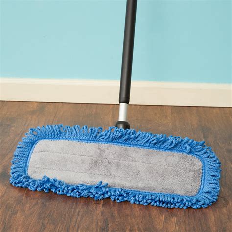 18 Microfiber Mop Kit With Wet And Dry Pads