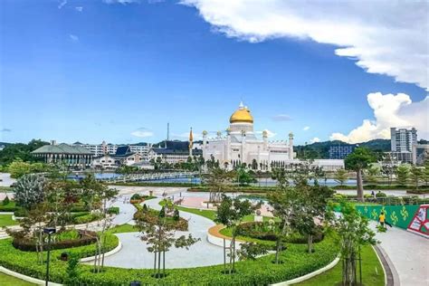 Istana Nurul Iman Brunei Darussalam Disebut Sebagai Rumah Terluas Di